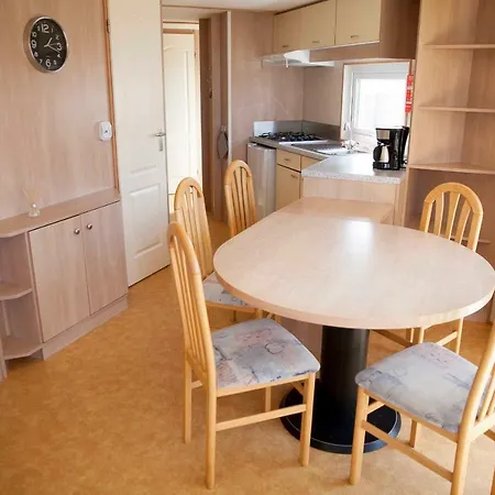 Campsite Zeezand Recreatie Cozy Chalets *